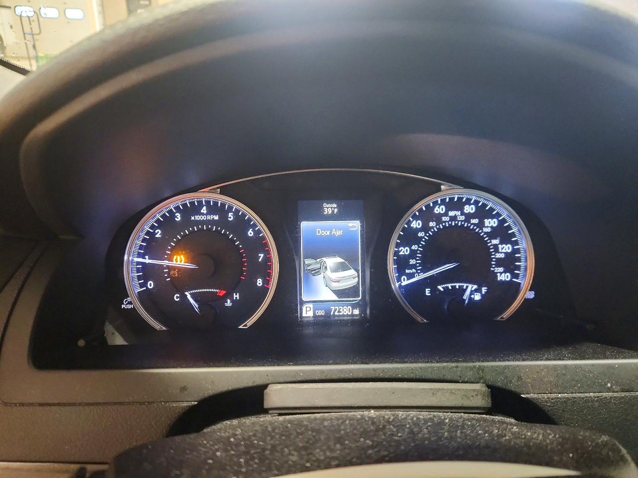 2017 TOYOTA CAMRY LE photo 17