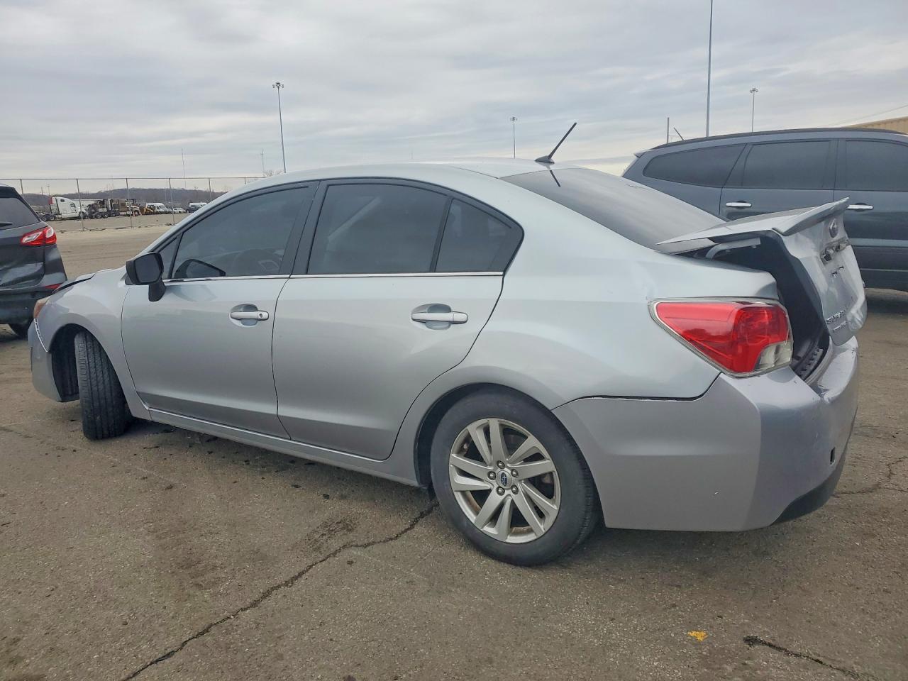 2015 SUBARU IMPREZA PREMIUM photo 2