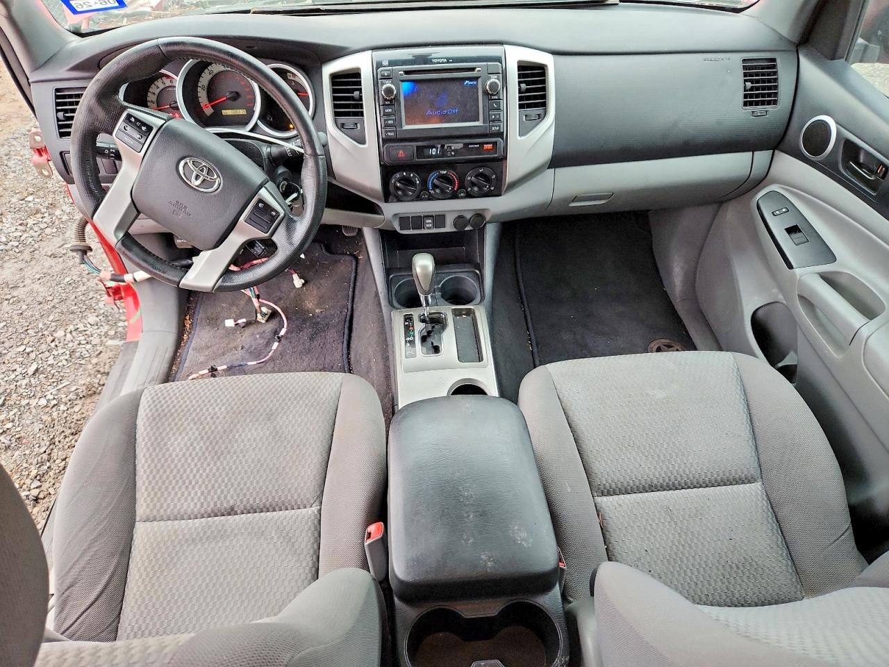 2013 TOYOTA TACOMA PRERUNNER V6 photo 15