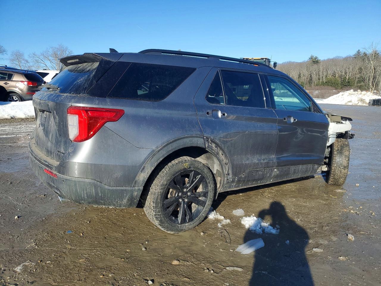 2021 FORD EXPLORER XLT photo 5
