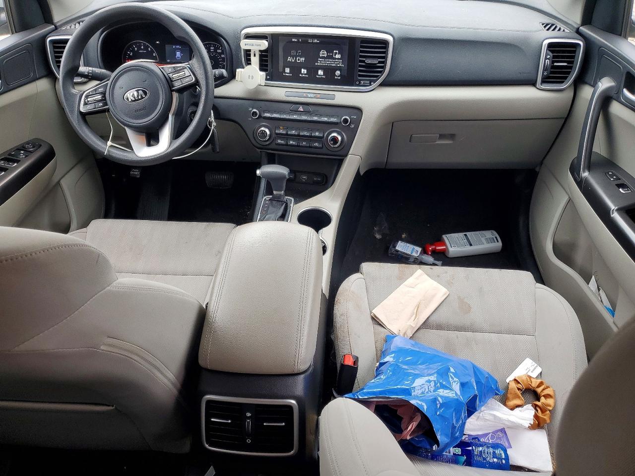 2020 KIA SPORTAGE LX photo 8