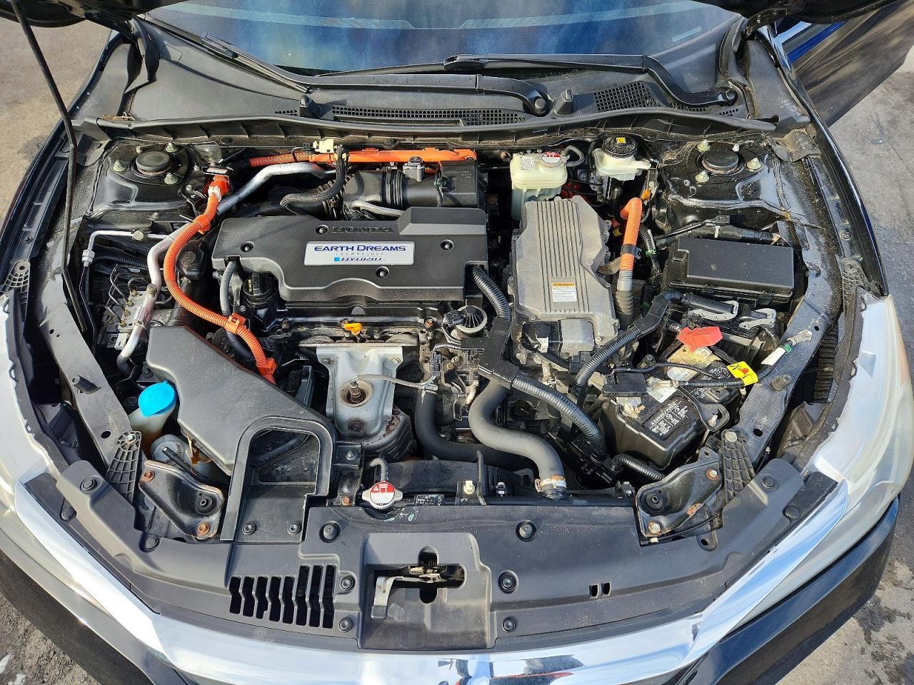 2017 HONDA ACCORD HYBRID photo 31