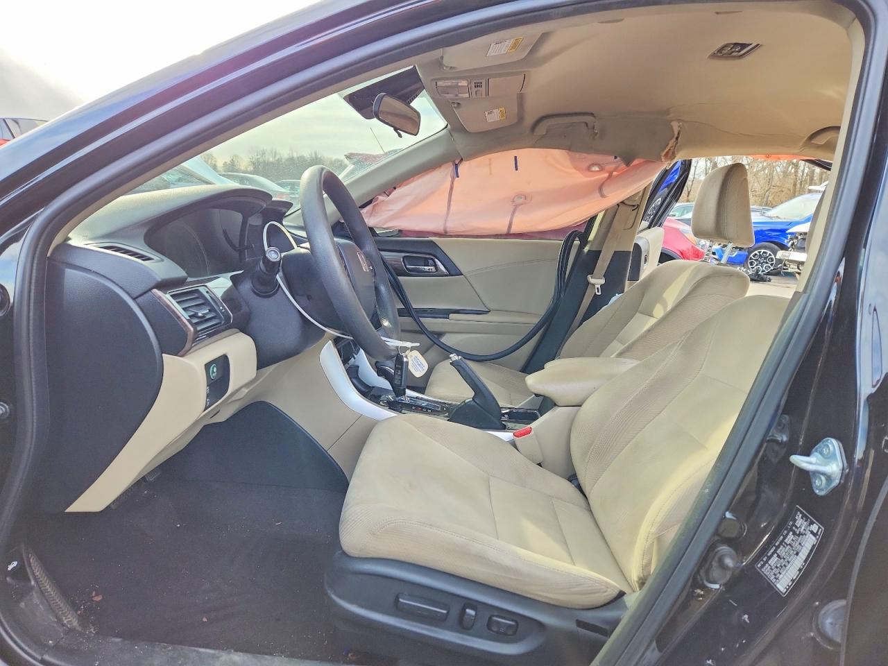 2017 HONDA ACCORD HYBRID photo 19