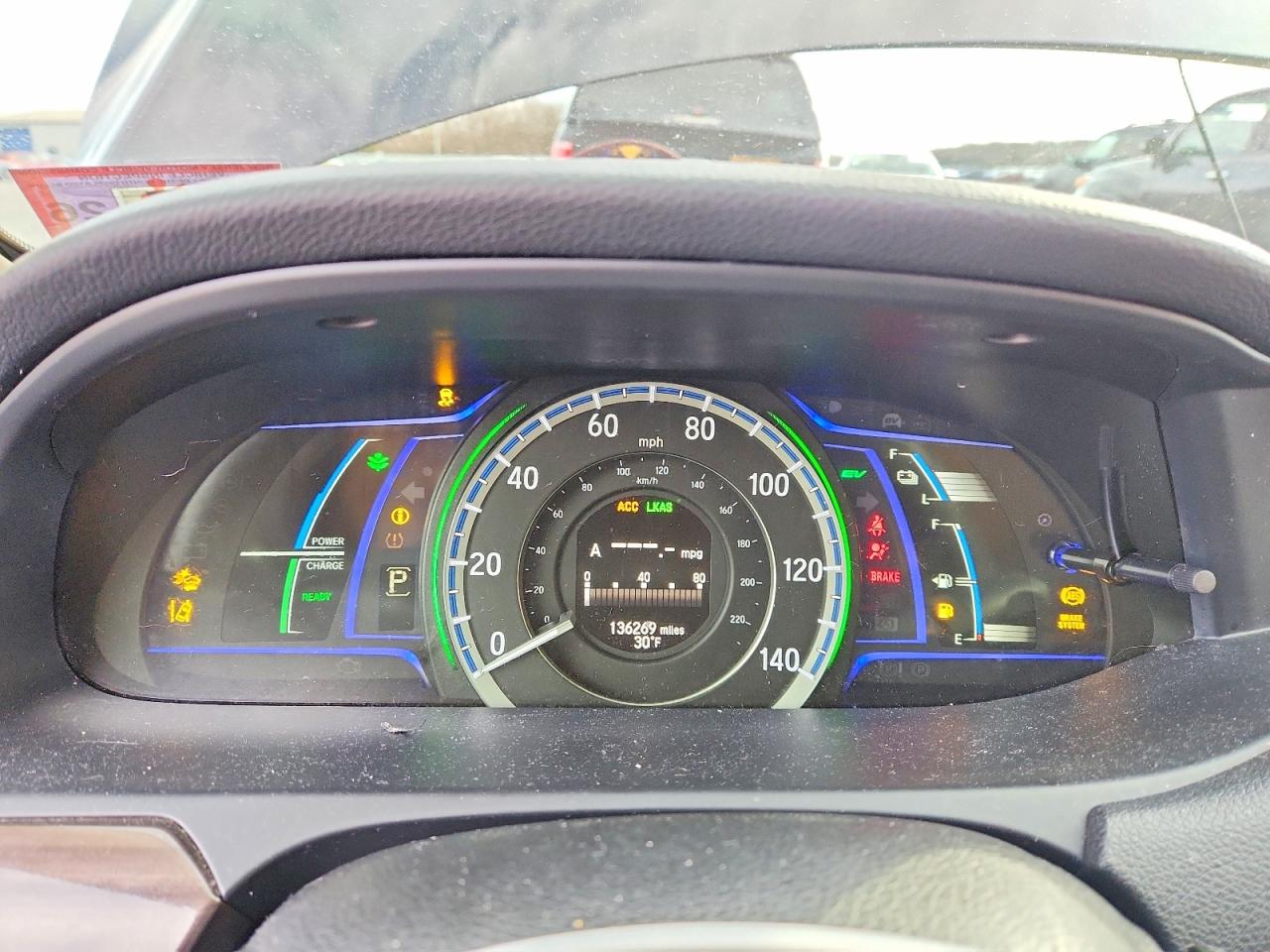 2017 HONDA ACCORD HYBRID photo 25