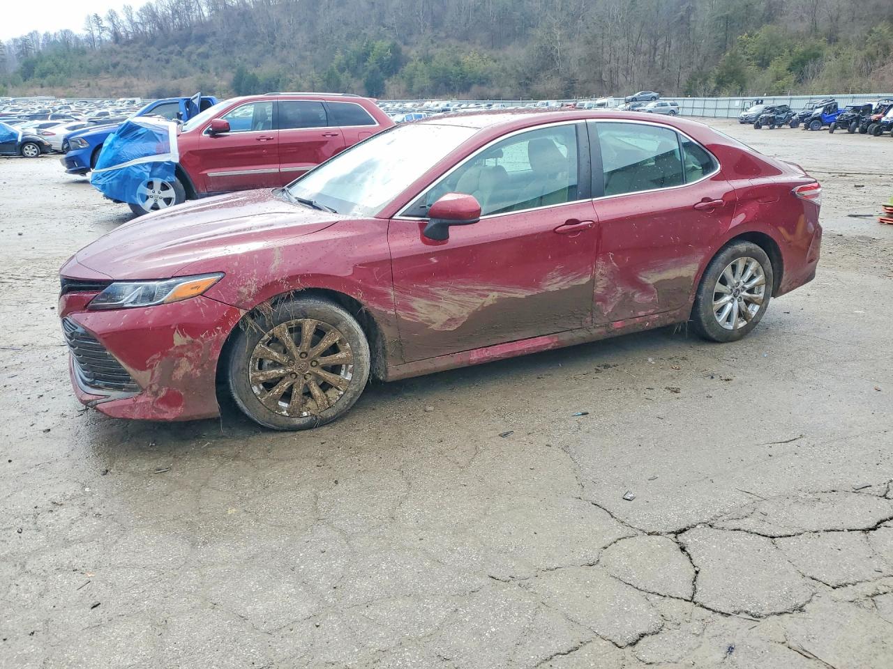 2018 TOYOTA CAMRY