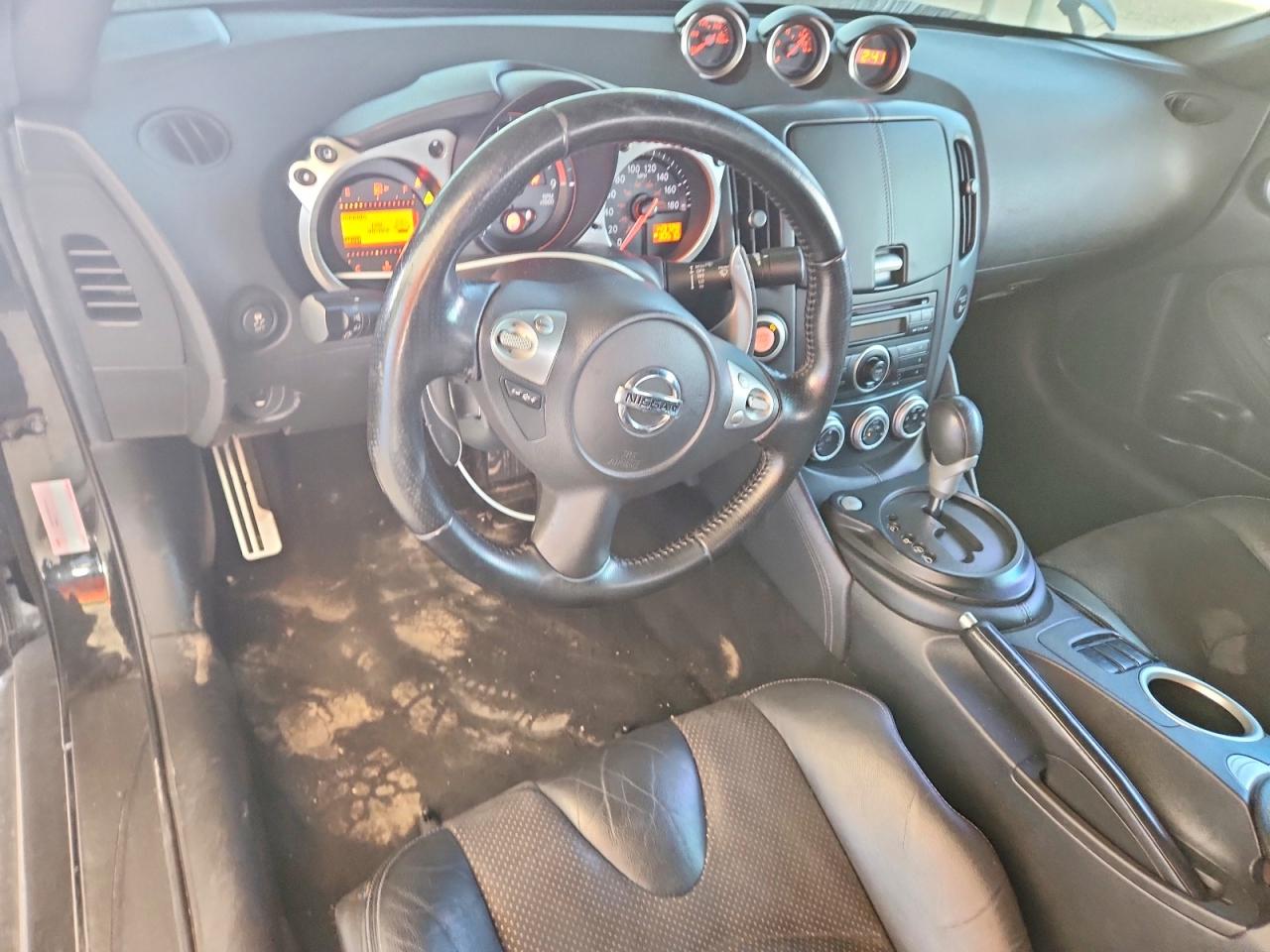 2013 NISSAN 370Z BASE photo 15
