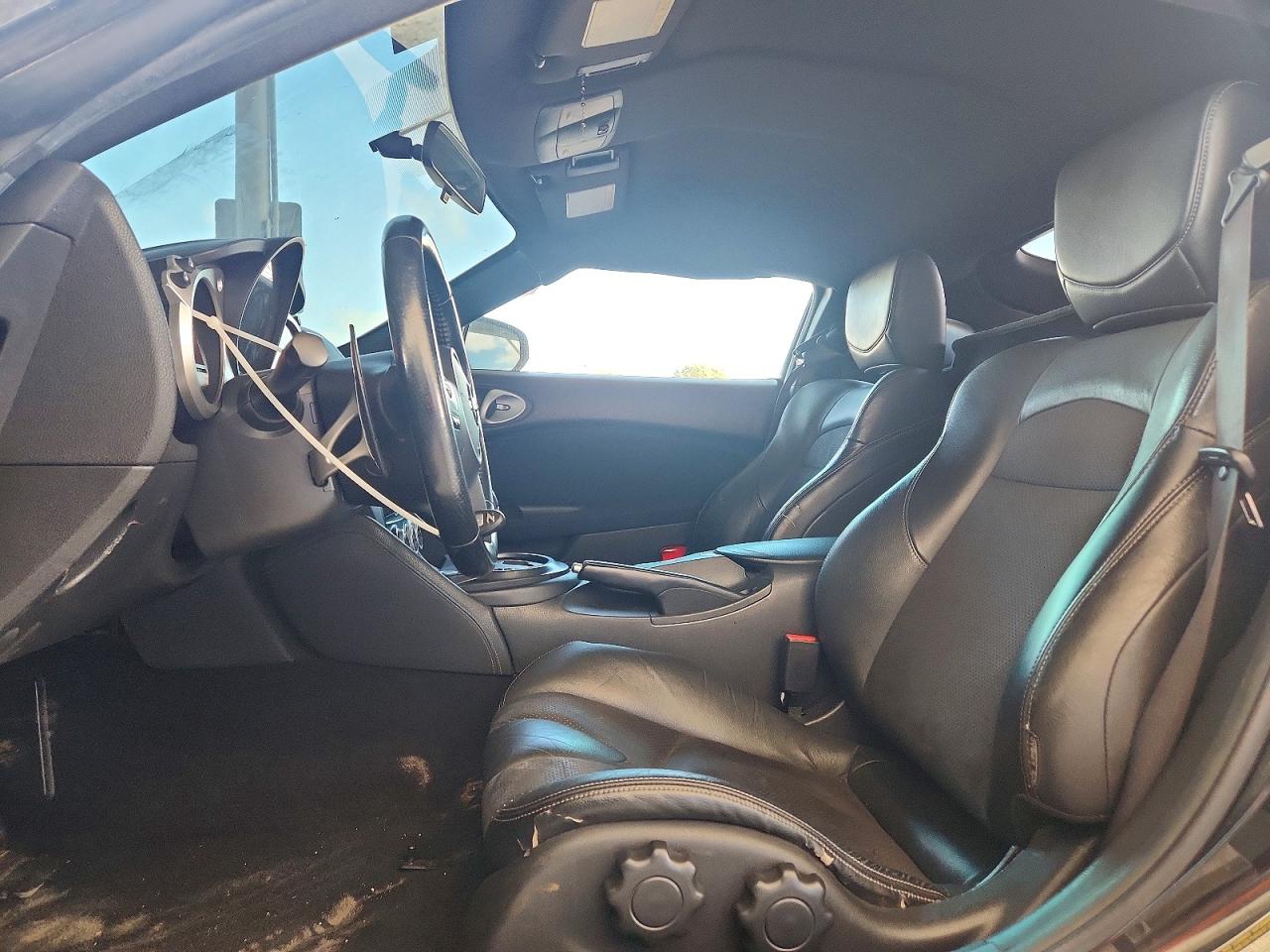 2013 NISSAN 370Z BASE photo 13