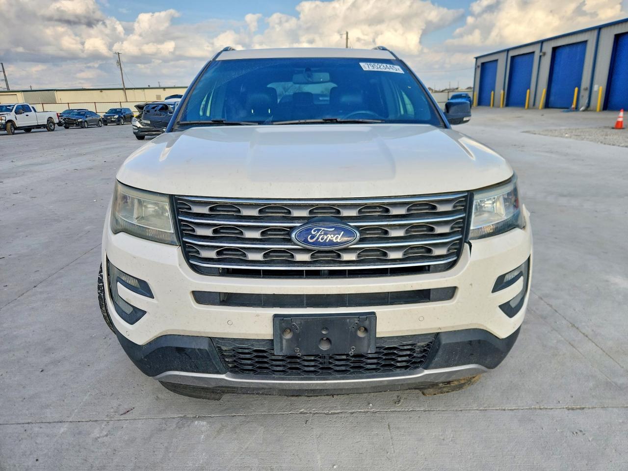 2016 FORD EXPLORER XLT photo 9
