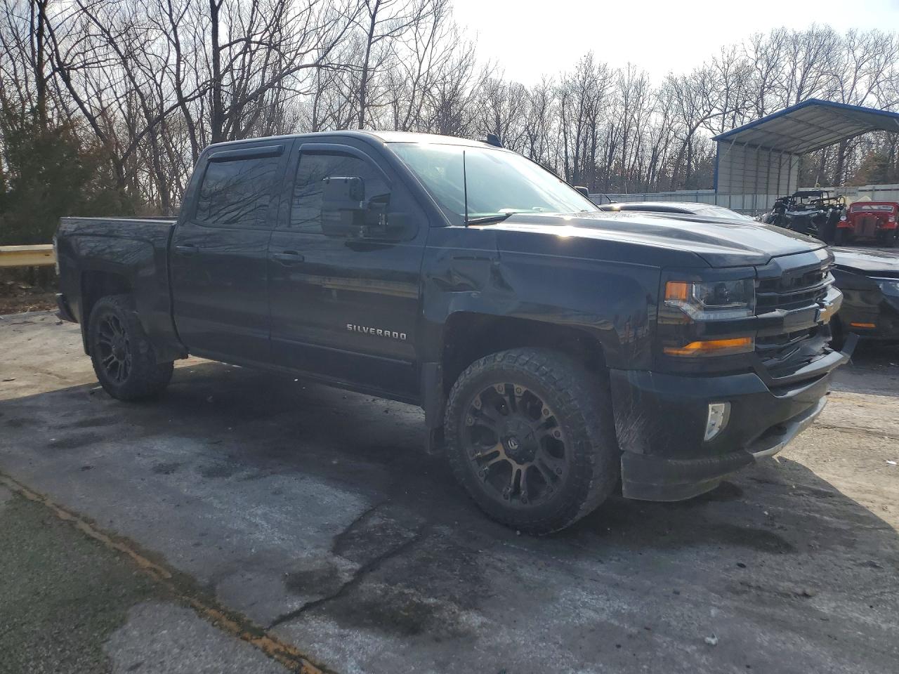 2017 CHEVROLET SILVERADO K1500 LT photo 7