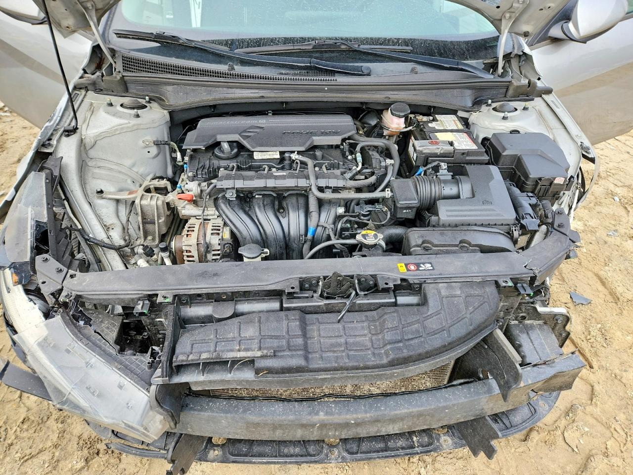 2022 HYUNDAI ELANTRA SEL photo 11