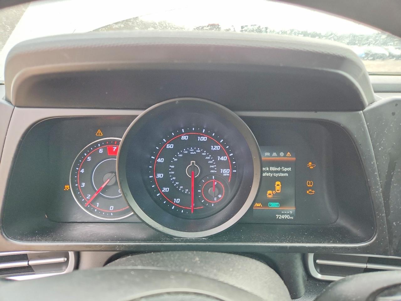 2022 HYUNDAI ELANTRA SEL photo 9