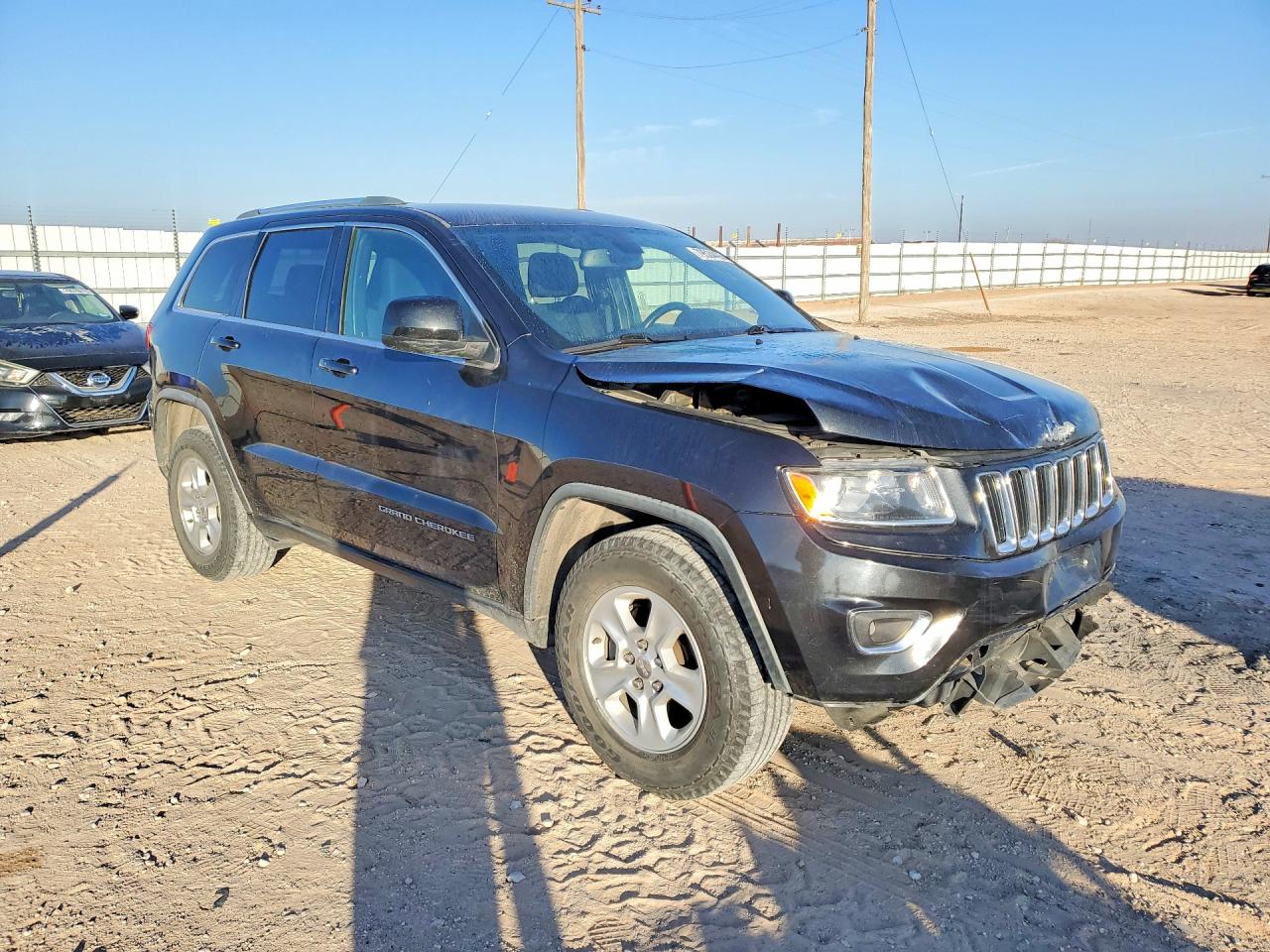 2016 JEEP GRAND CHEROKEE LAREDO photo 4