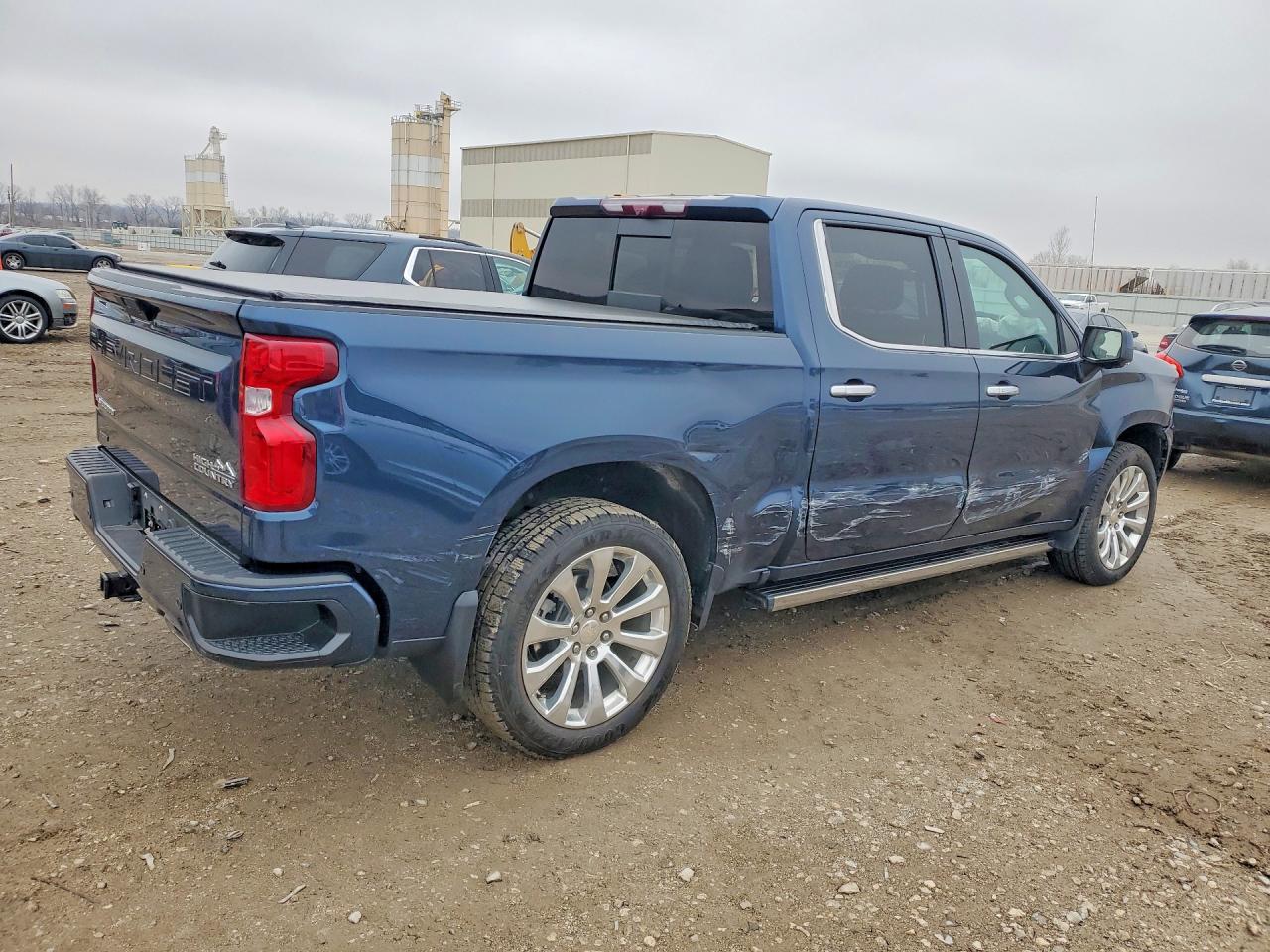 2020 CHEVROLET SILVERADO K1500 HIGH COUNTRY photo 3