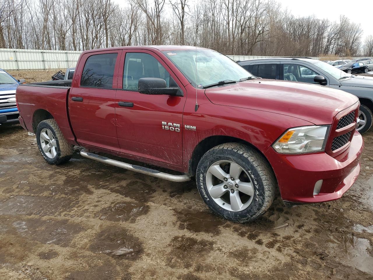 2014 RAM 1500 ST photo 10