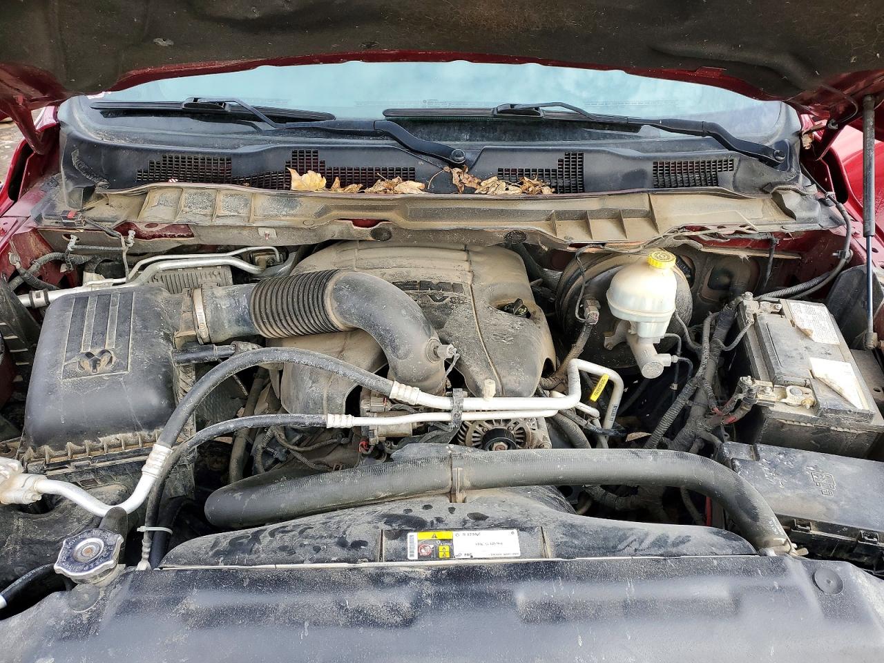 2014 RAM 1500 ST photo 31