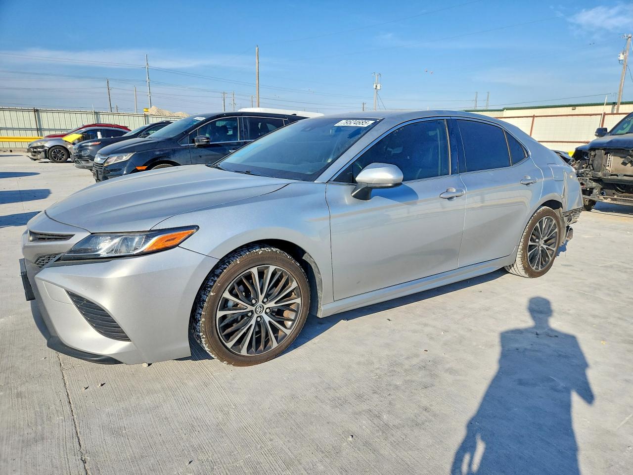 2018 TOYOTA CAMRY