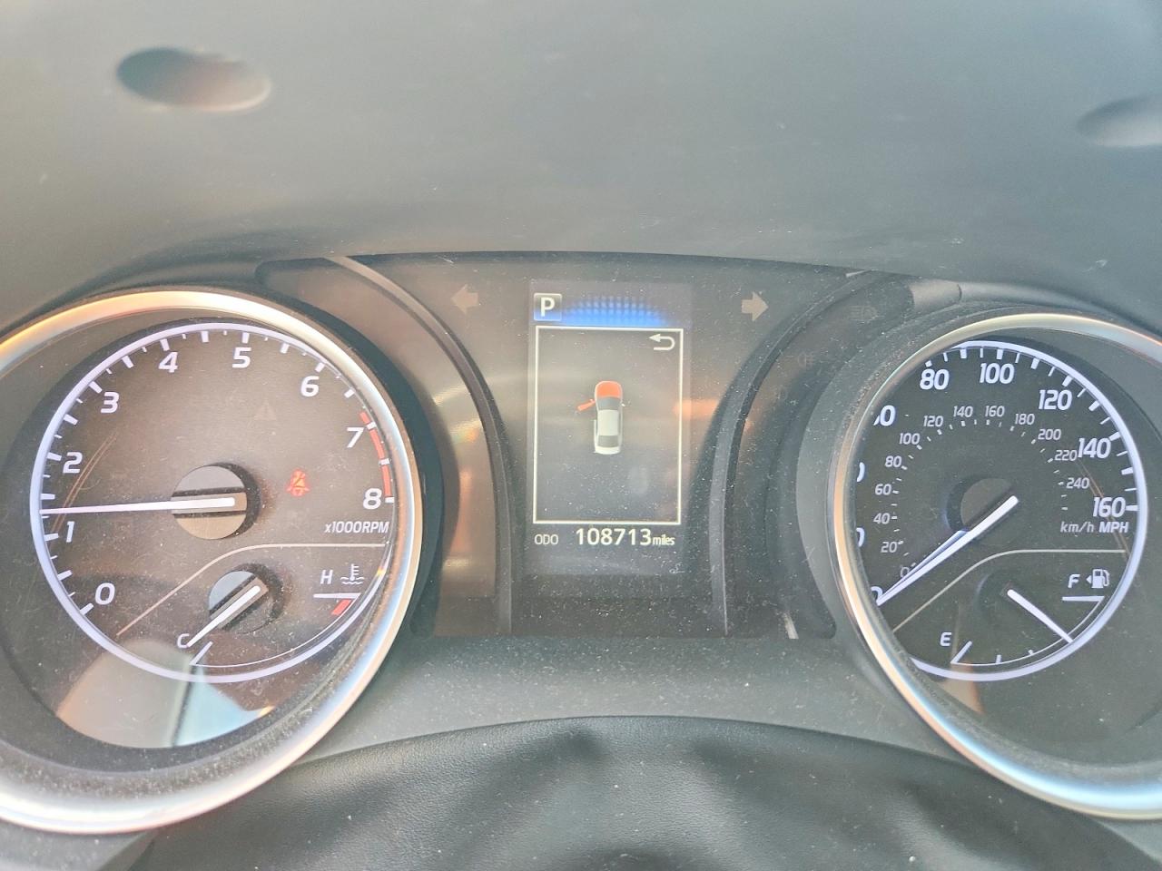 2018 TOYOTA CAMRY SE photo 17