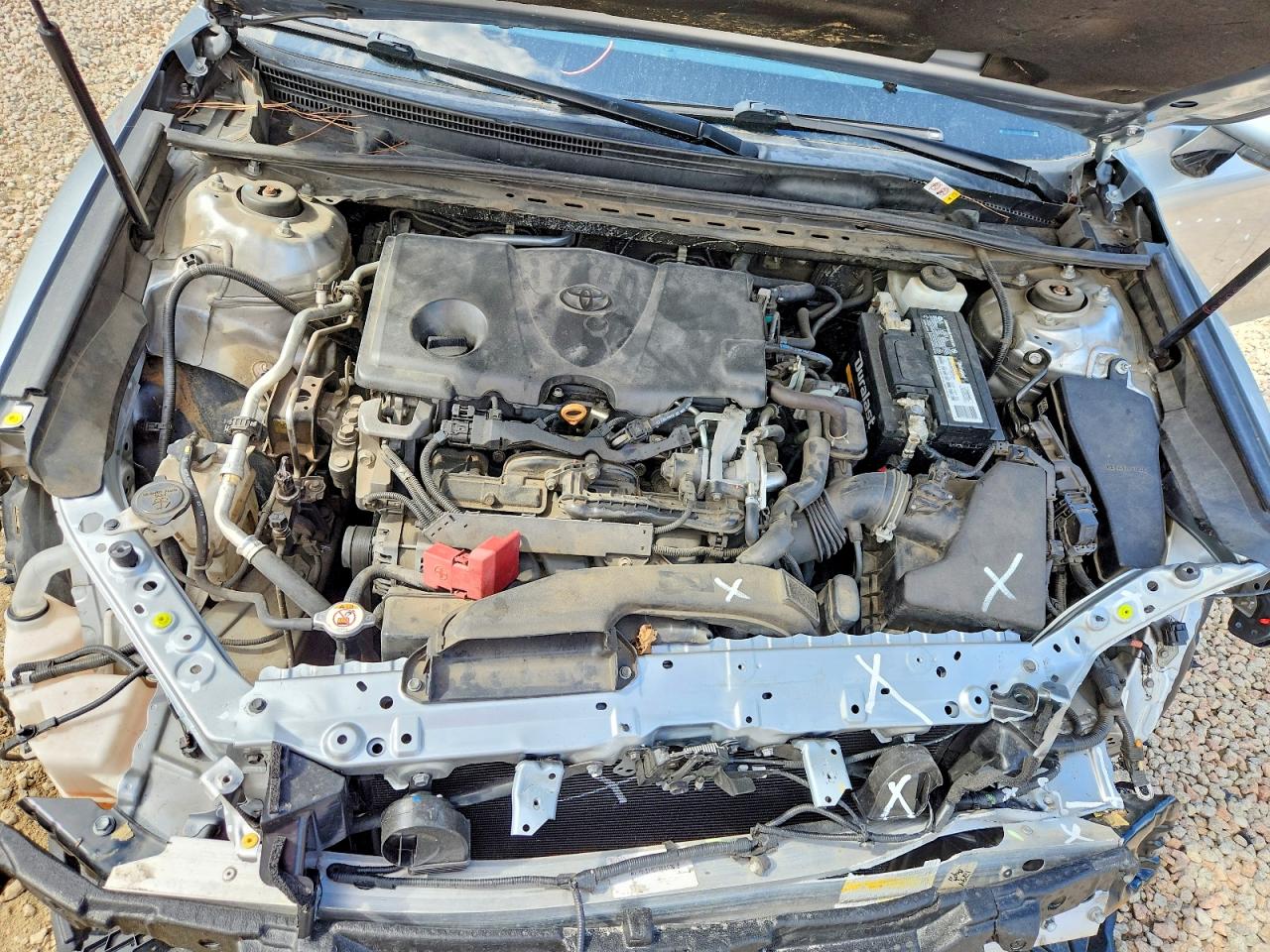 2020 TOYOTA CAMRY SE photo 31