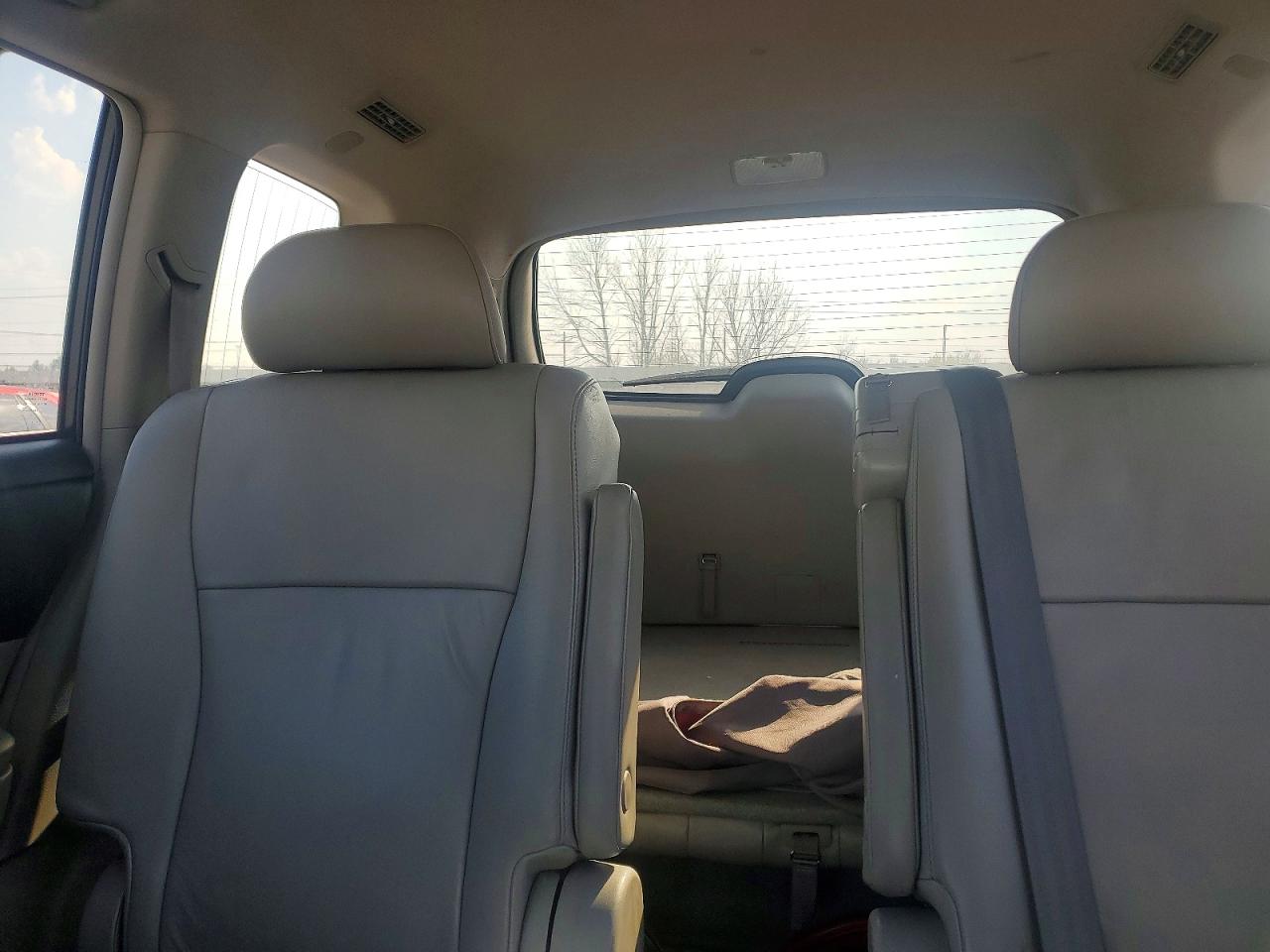 2010 TOYOTA HIGHLANDER LIMITED photo 28