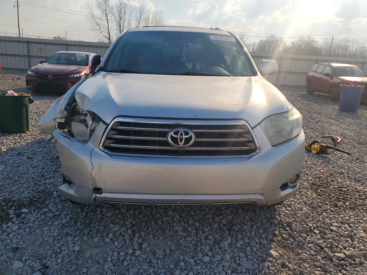 2010 TOYOTA HIGHLANDER LIMITED photo 13