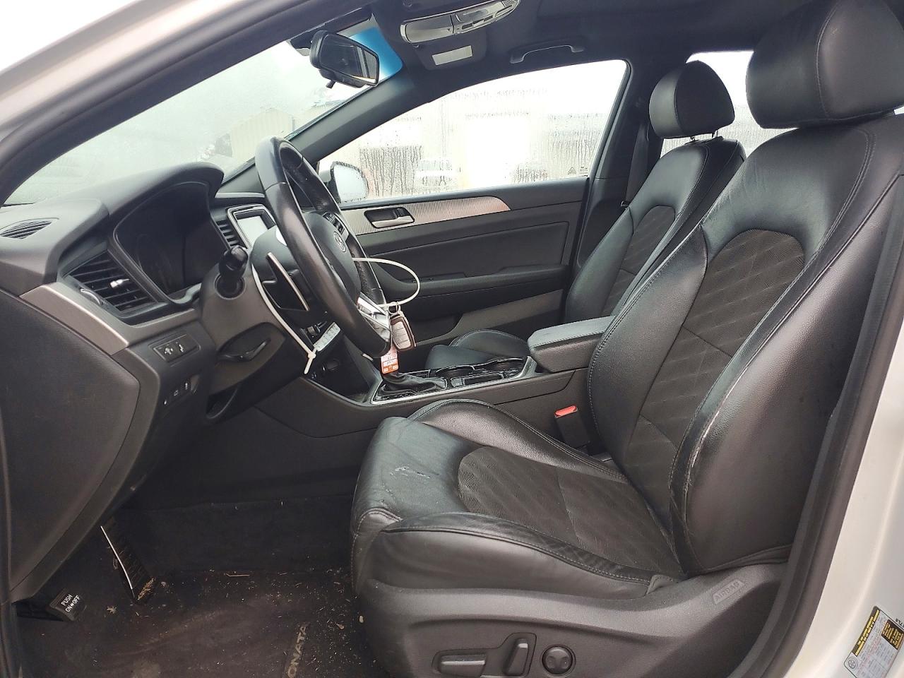 2018 HYUNDAI SONATA SPORT photo 19