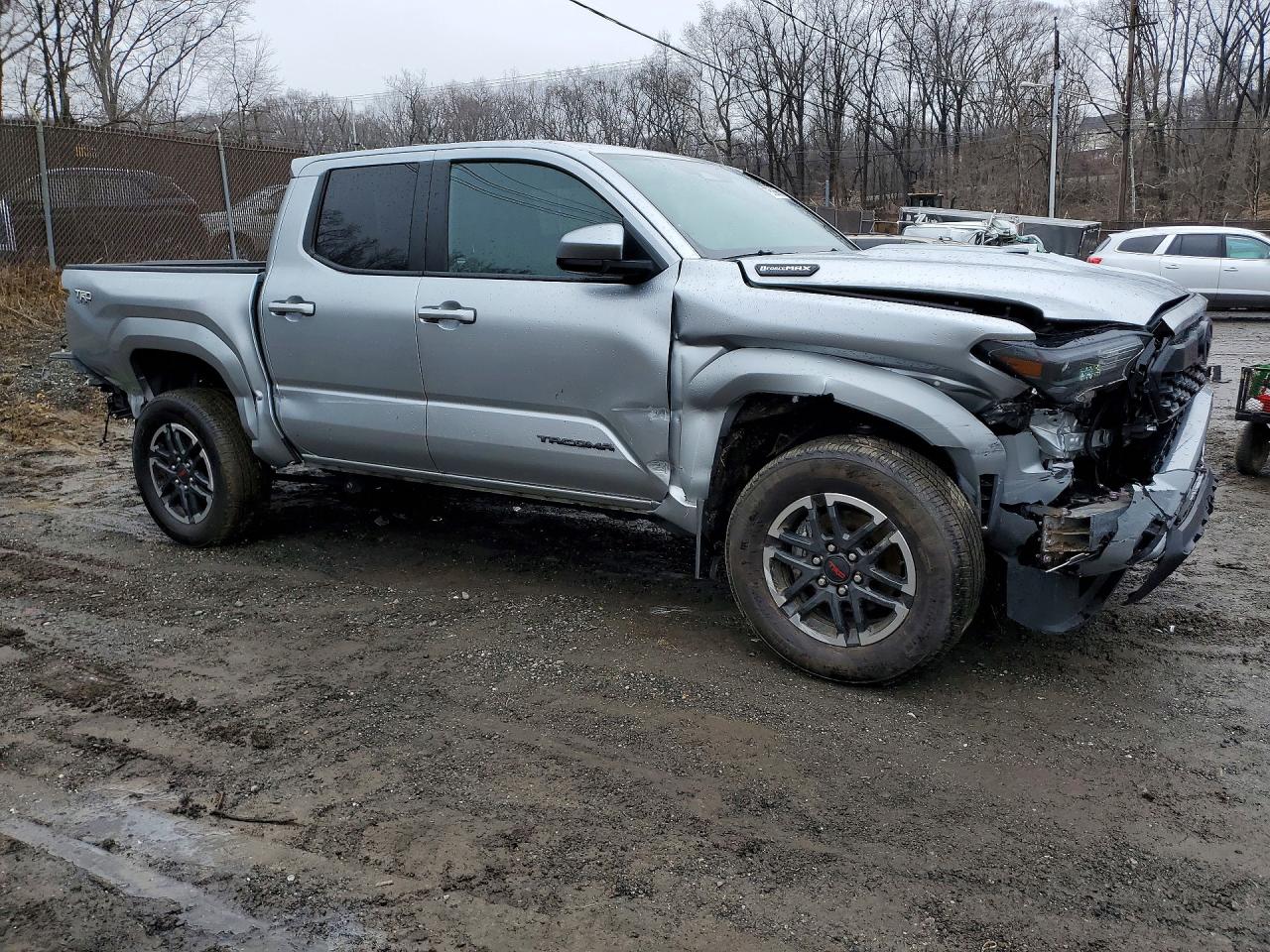 2024 TOYOTA TACOMA TRD SPORT HV photo 7
