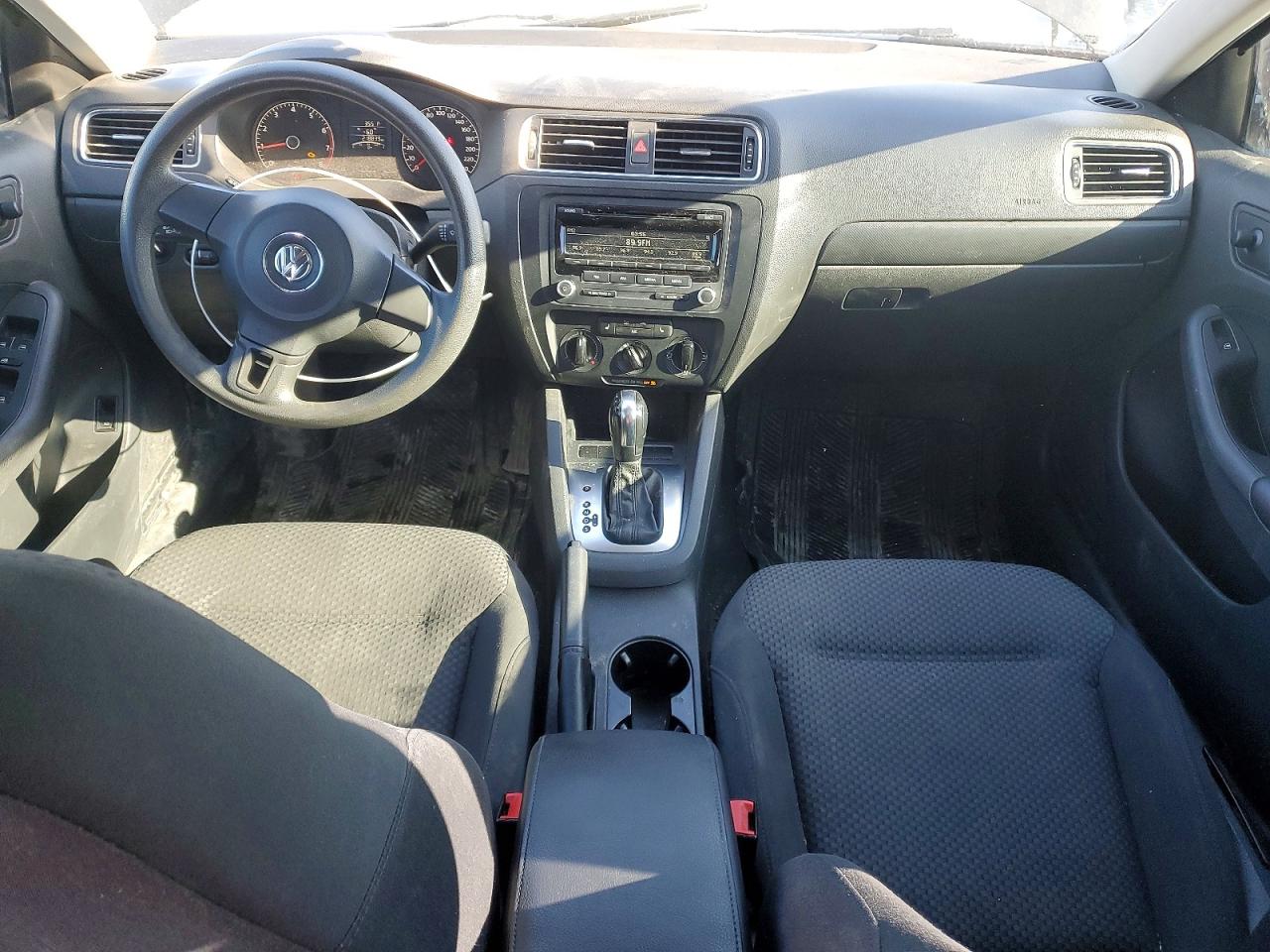 2013 VOLKSWAGEN JETTA BASE photo 15