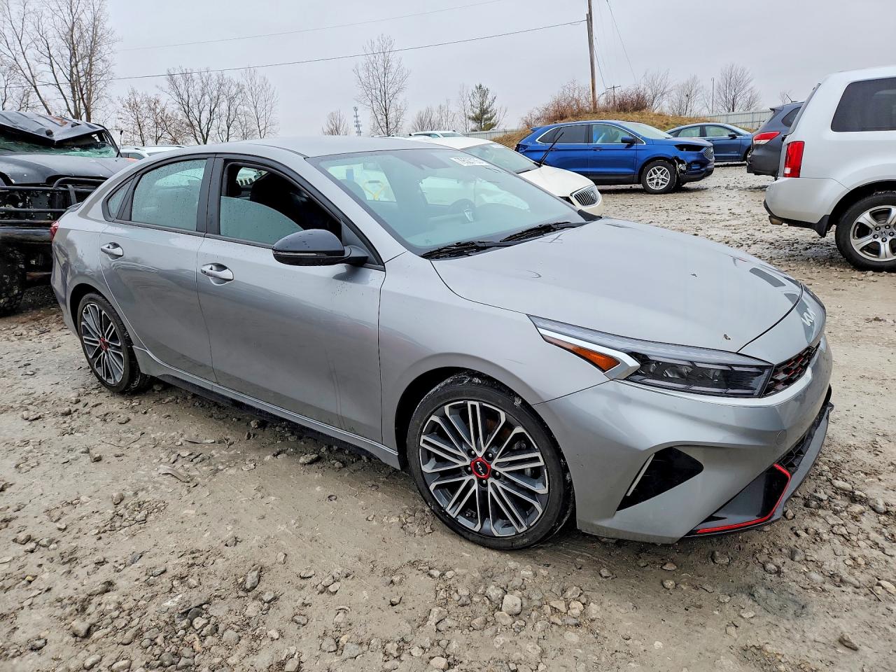2023 KIA FORTE GT photo 7