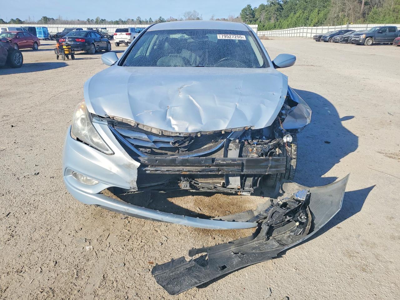 2011 HYUNDAI SONATA SE photo 9
