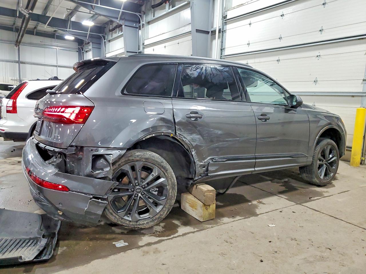 2025 AUDI Q7 PRESTIGE photo 5