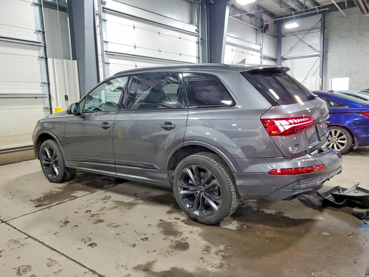 2025 AUDI Q7 PRESTIGE photo 3