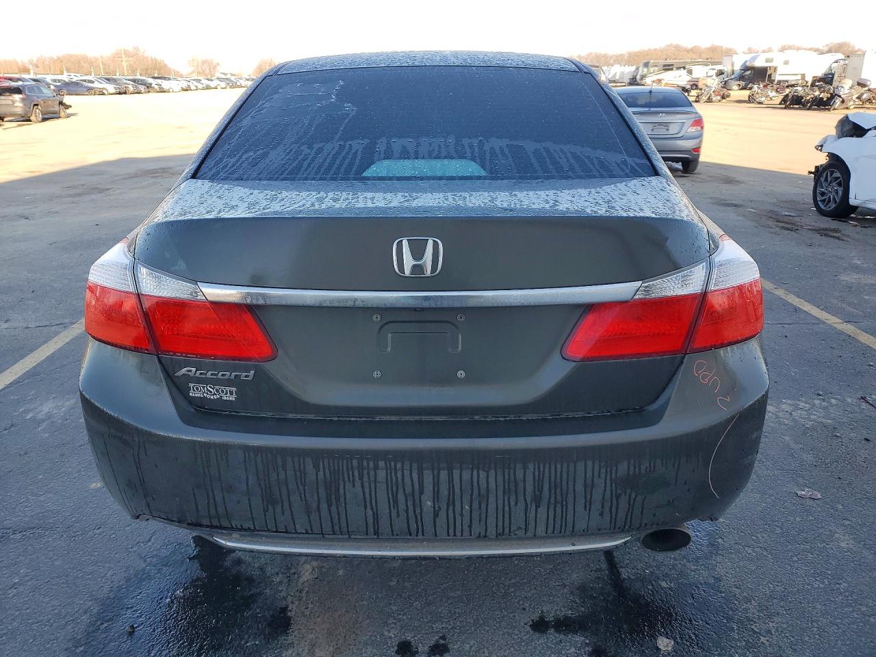 2014 HONDA ACCORD photo 6