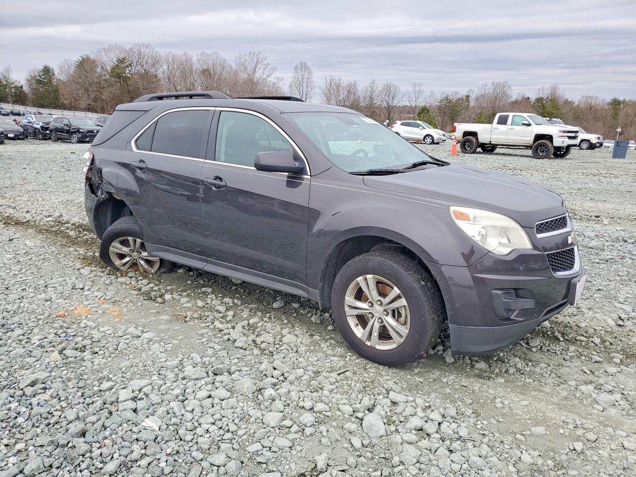 2014 CHEVROLET EQUINOX LT photo 4