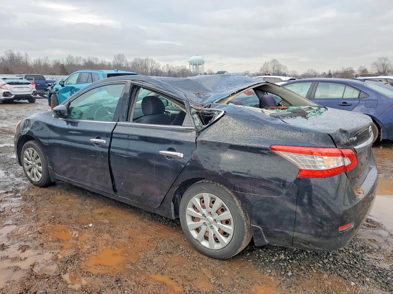 2015 NISSAN SENTRA S photo 2