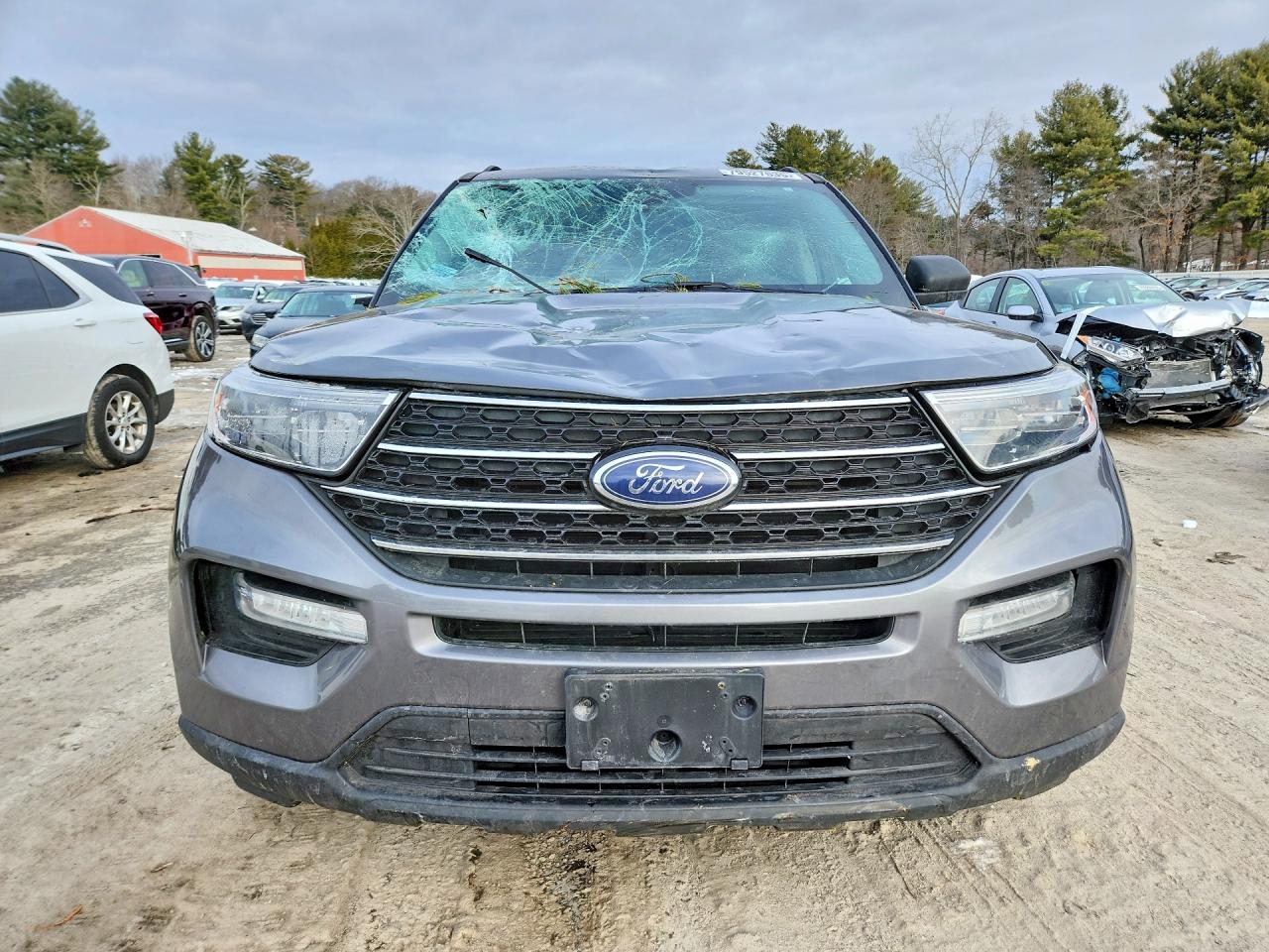 2021 FORD EXPLORER XLT photo 9