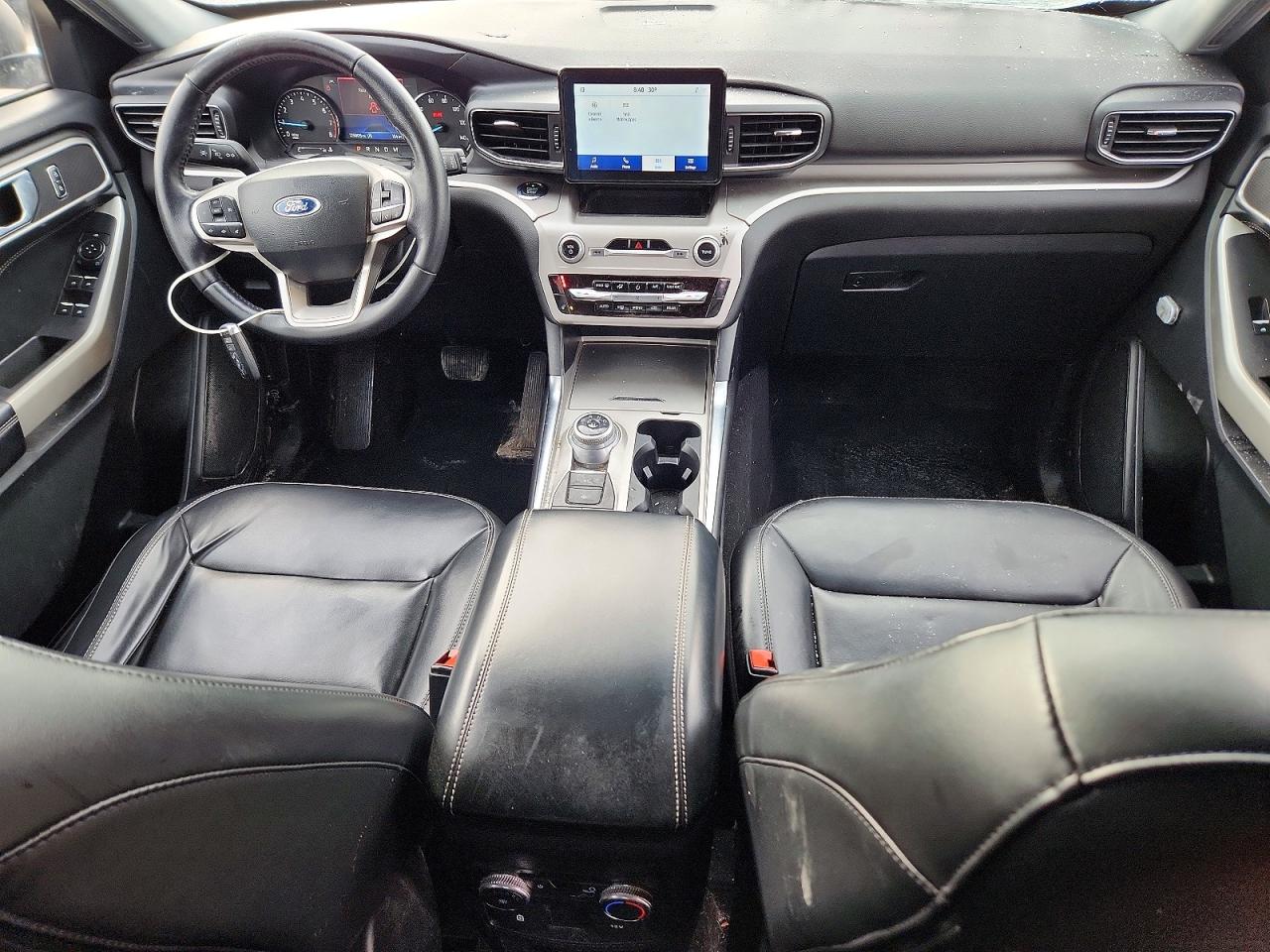 2021 FORD EXPLORER XLT photo 15