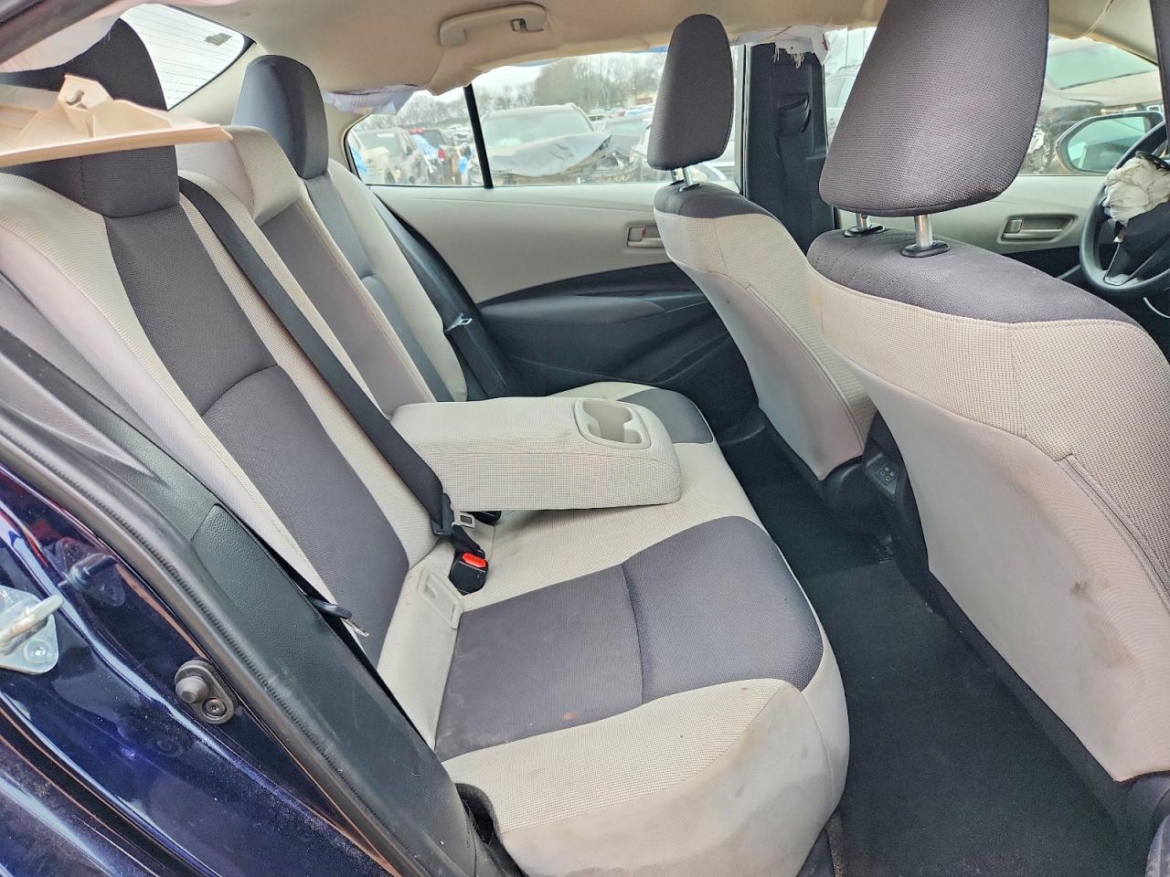 2024 TOYOTA COROLLA LE photo 10
