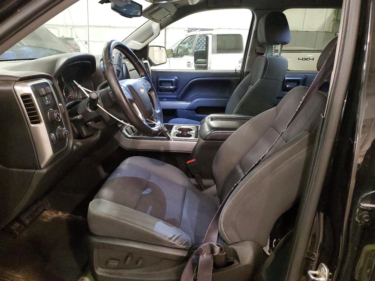 2015 CHEVROLET SILVERADO K1500 LT photo 13