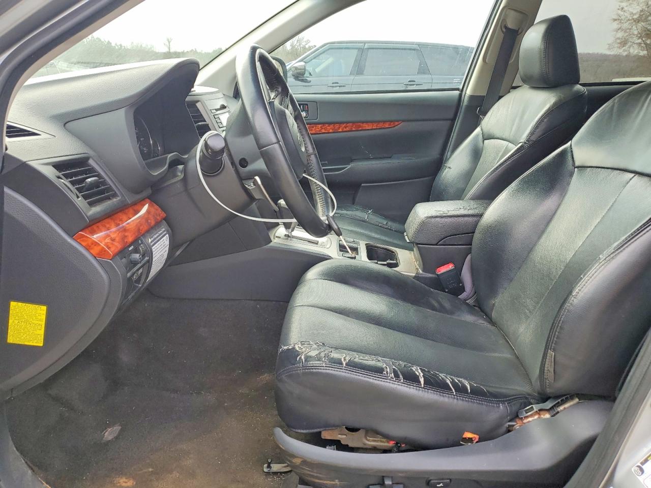 2011 SUBARU OUTBACK 3.6R LIMITED photo 7