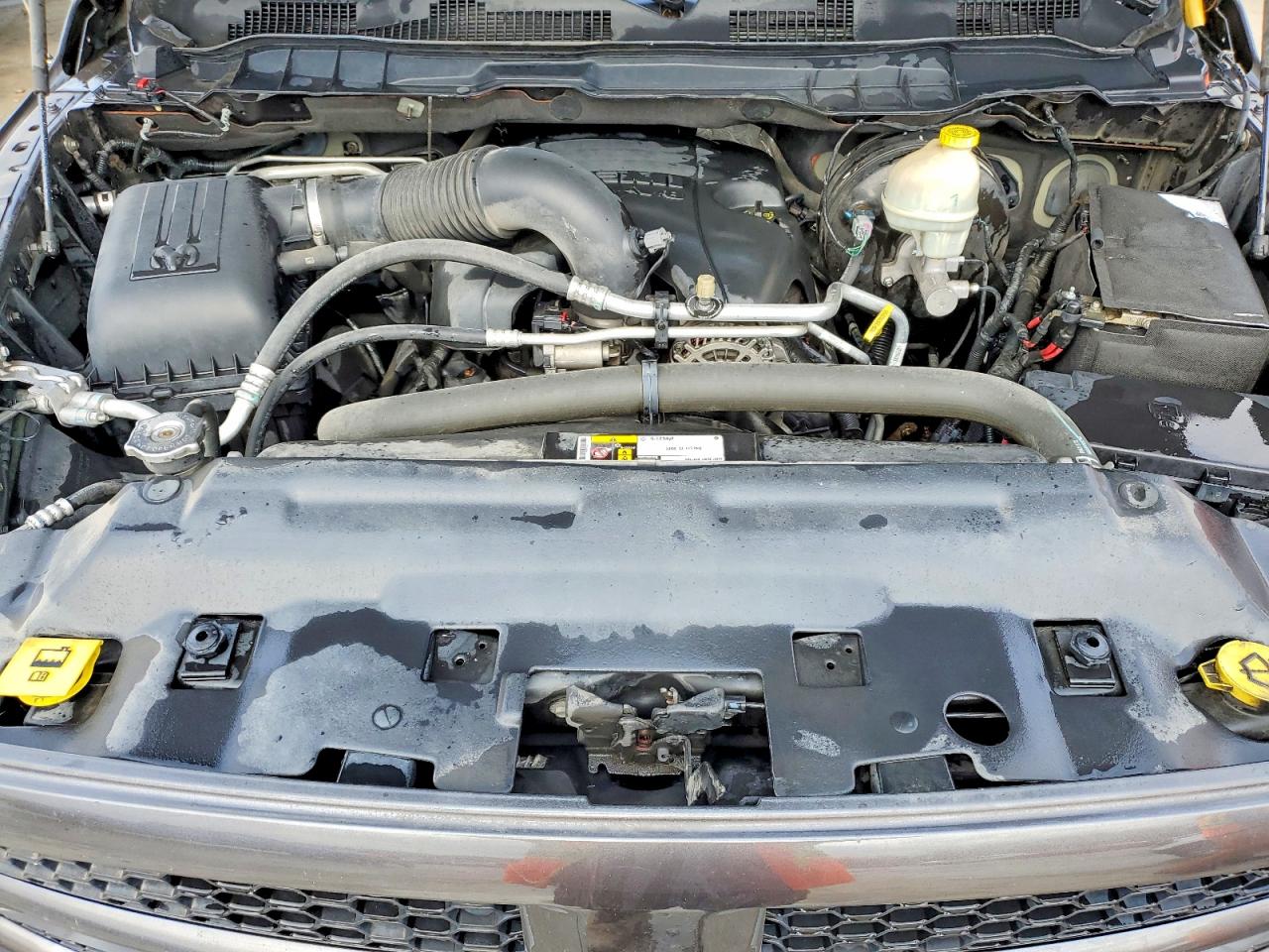 2014 RAM 1500 ST photo 11