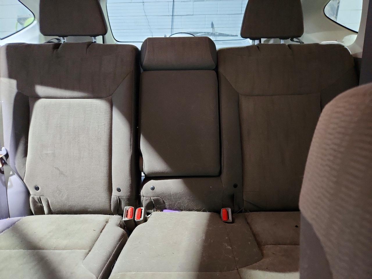 2012 HONDA CR-V LX photo 17