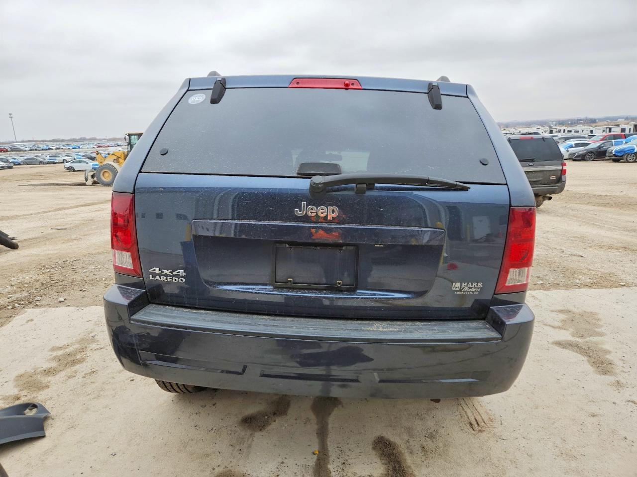 2010 JEEP GRAND CHEROKEE LAREDO photo 11