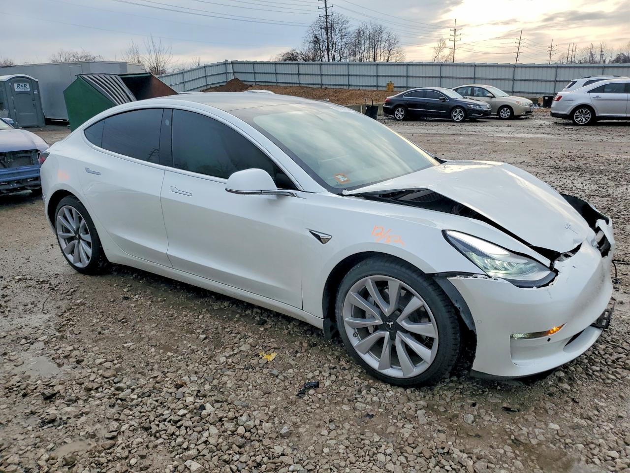 2020 TESLA MODEL 3 photo 4
