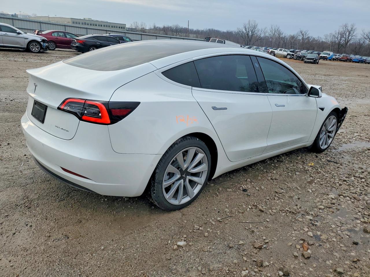 2020 TESLA MODEL 3 photo 3