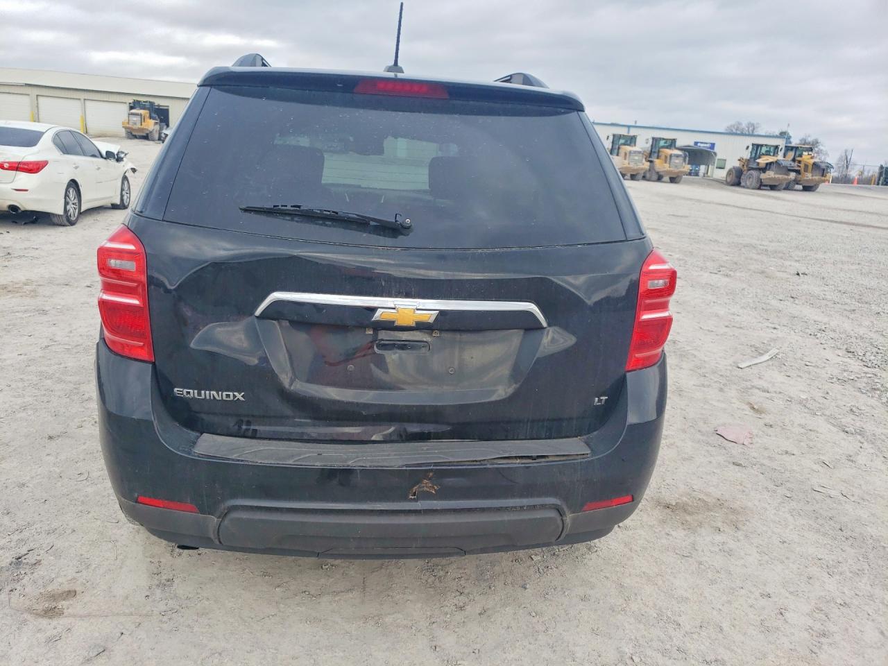 2017 CHEVROLET EQUINOX LT photo 16