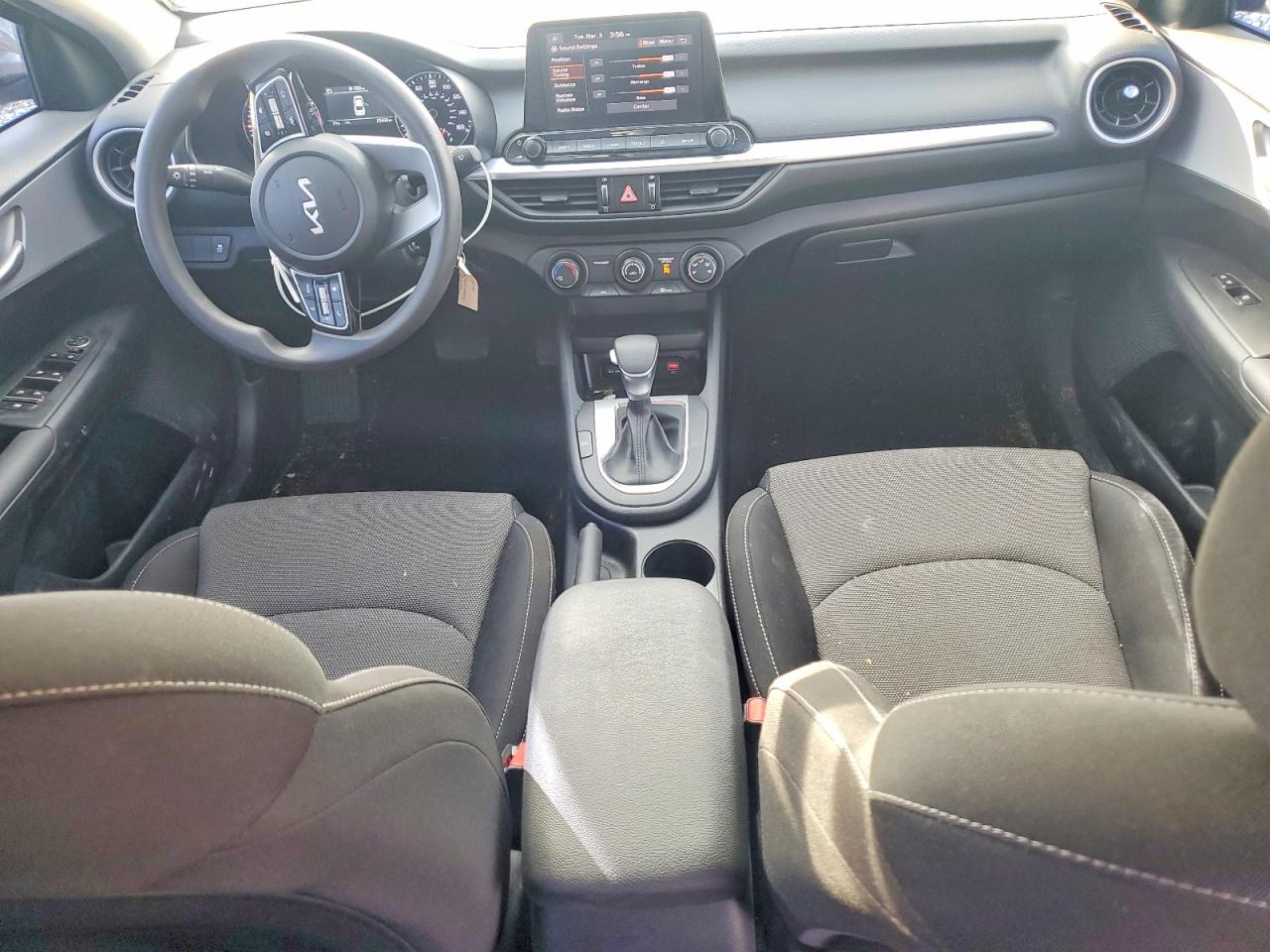 2024 KIA FORTE LXS photo 15