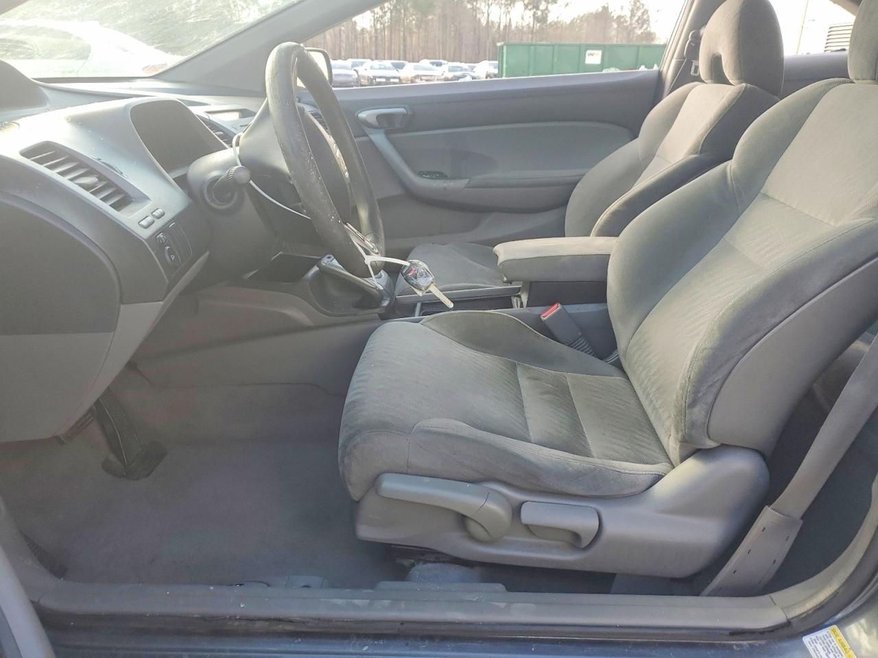 2010 HONDA CIVIC LX photo 7