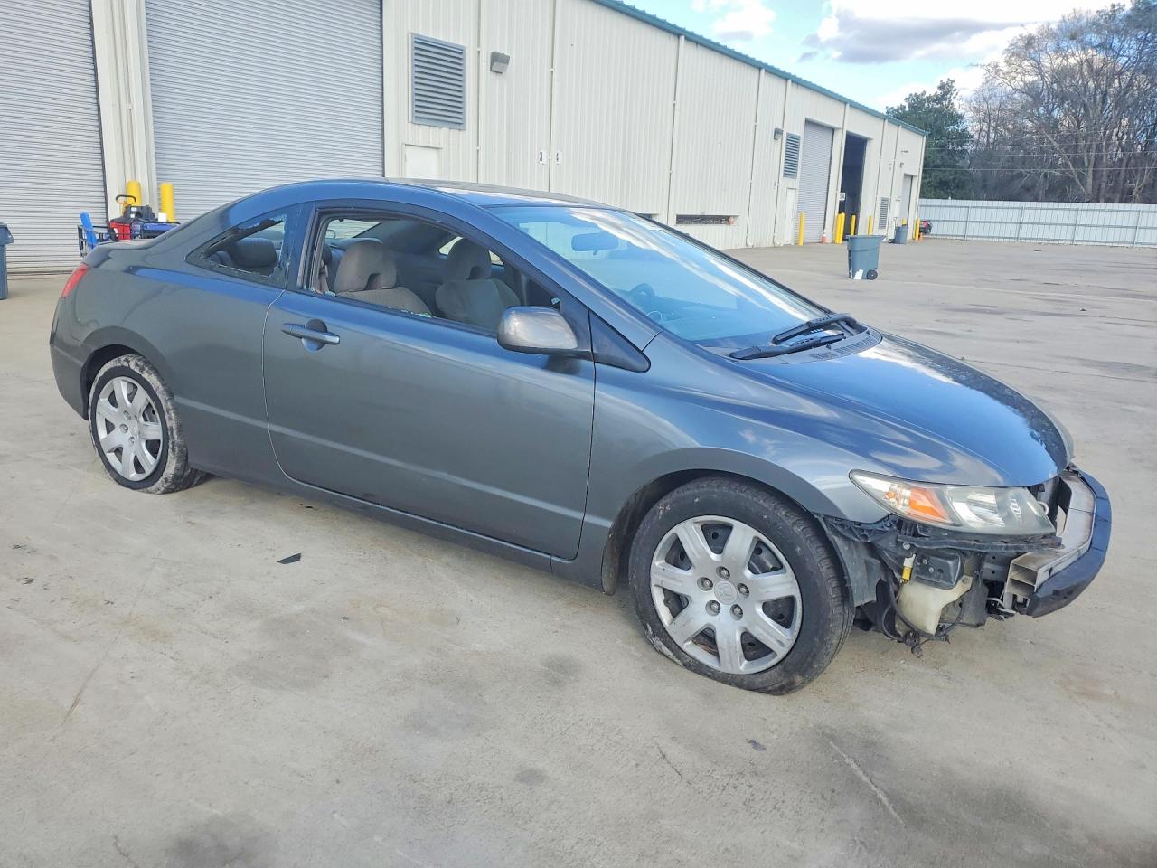 2010 HONDA CIVIC LX photo 4