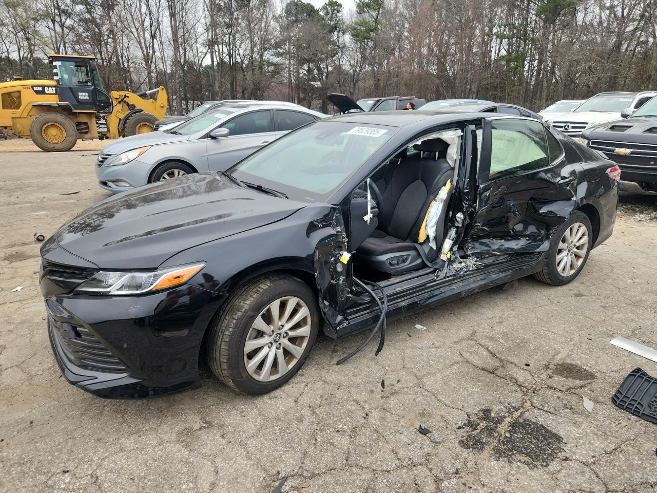 2018 TOYOTA CAMRY