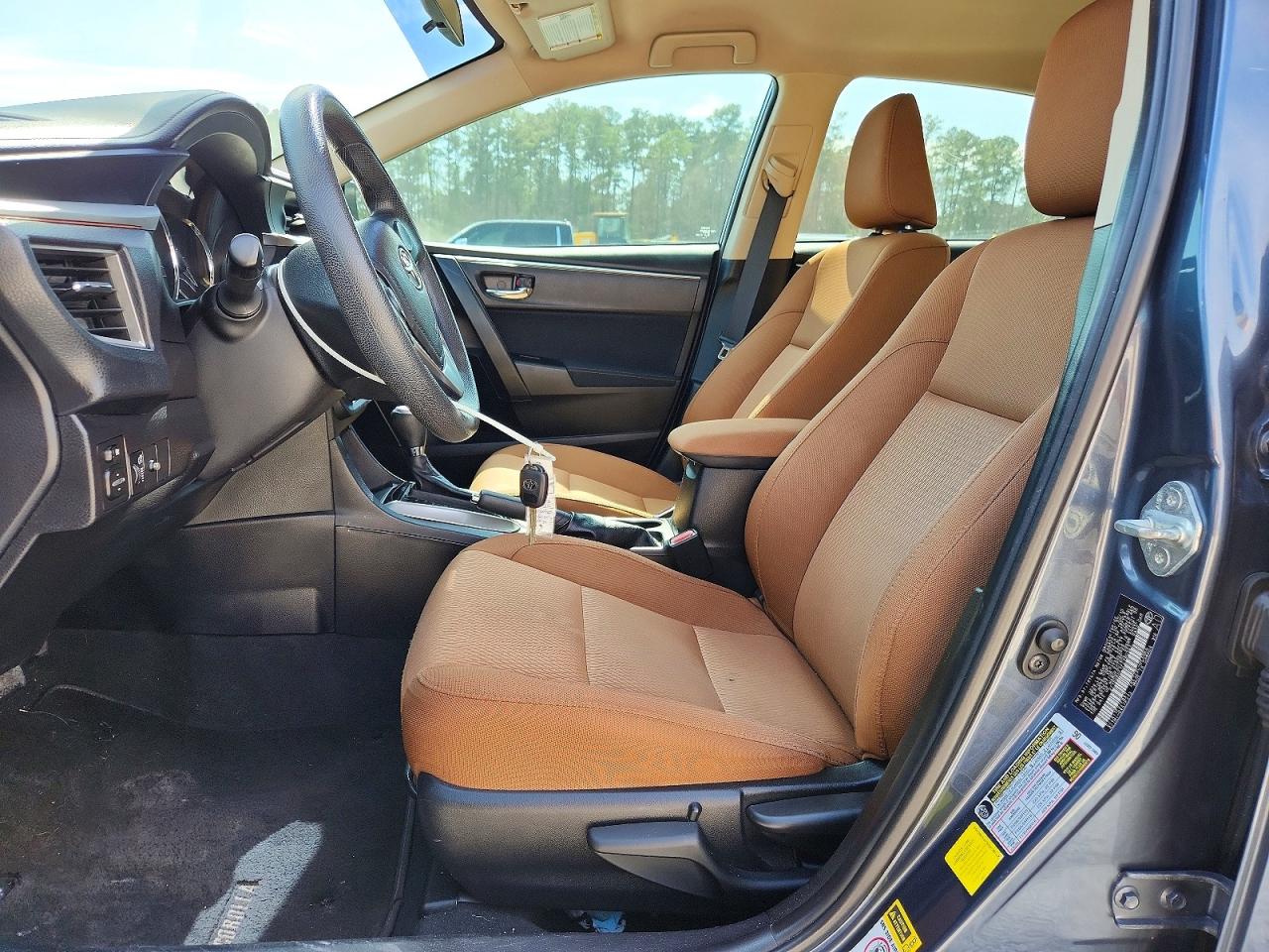 2015 TOYOTA COROLLA LE photo 19